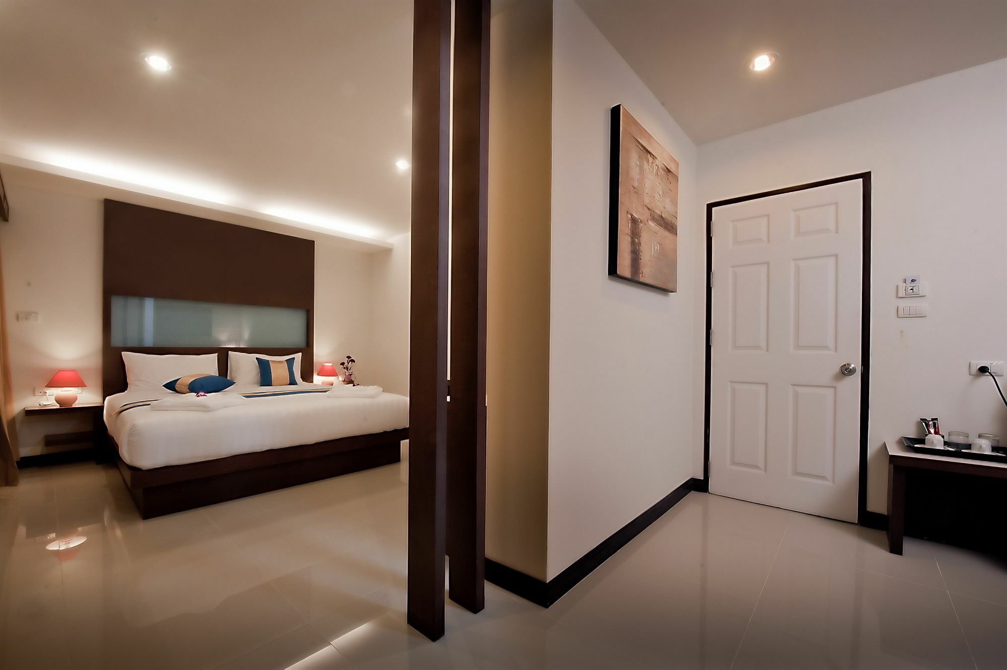 Tuana Blue Sky Patong Hotel Exterior photo
